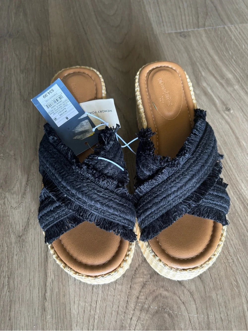 Universal Thread Black Memory Foam Frayed Platform Sandals Size 8